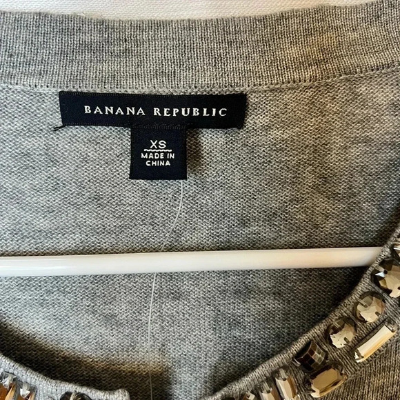 NWT Banana Republic Gem Stone Embellished Sweater Wool - Picture 3 of 6